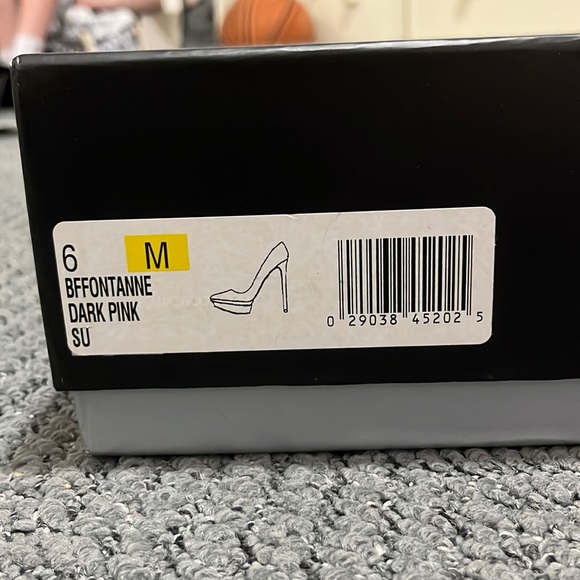 Brian Atwood Multicolor heels slightly used - Picture 5 of 5